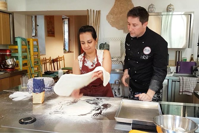 The Art of Making Pizza-Cooking Class in Unique Location with Italian Pizzachef - Who should book this pizza class (and who might skip)