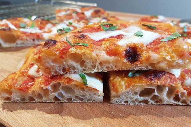 The Art of Making Pizza-Cooking Class in Unique Location with Italian Pizzachef - Before you go: practical tips that make the class easier
