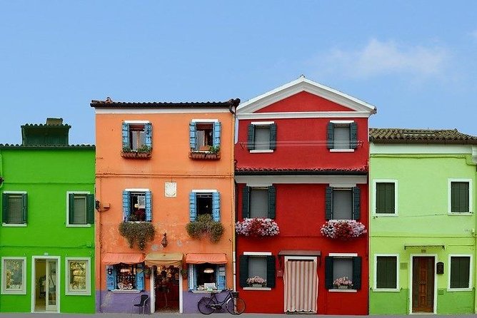 Venice and Verona Full Day Tour by Train from Milan - Verona: guided highlights, then time to breathe