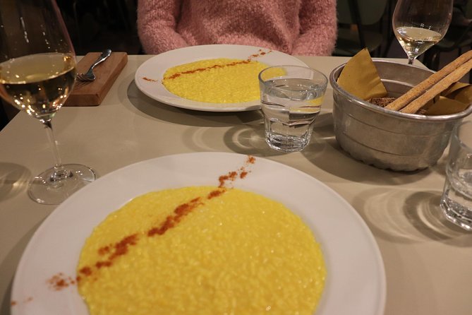 Walking Food Tour of Milan with Tastings - Arco di Porta Ticinese and the Navigli direction